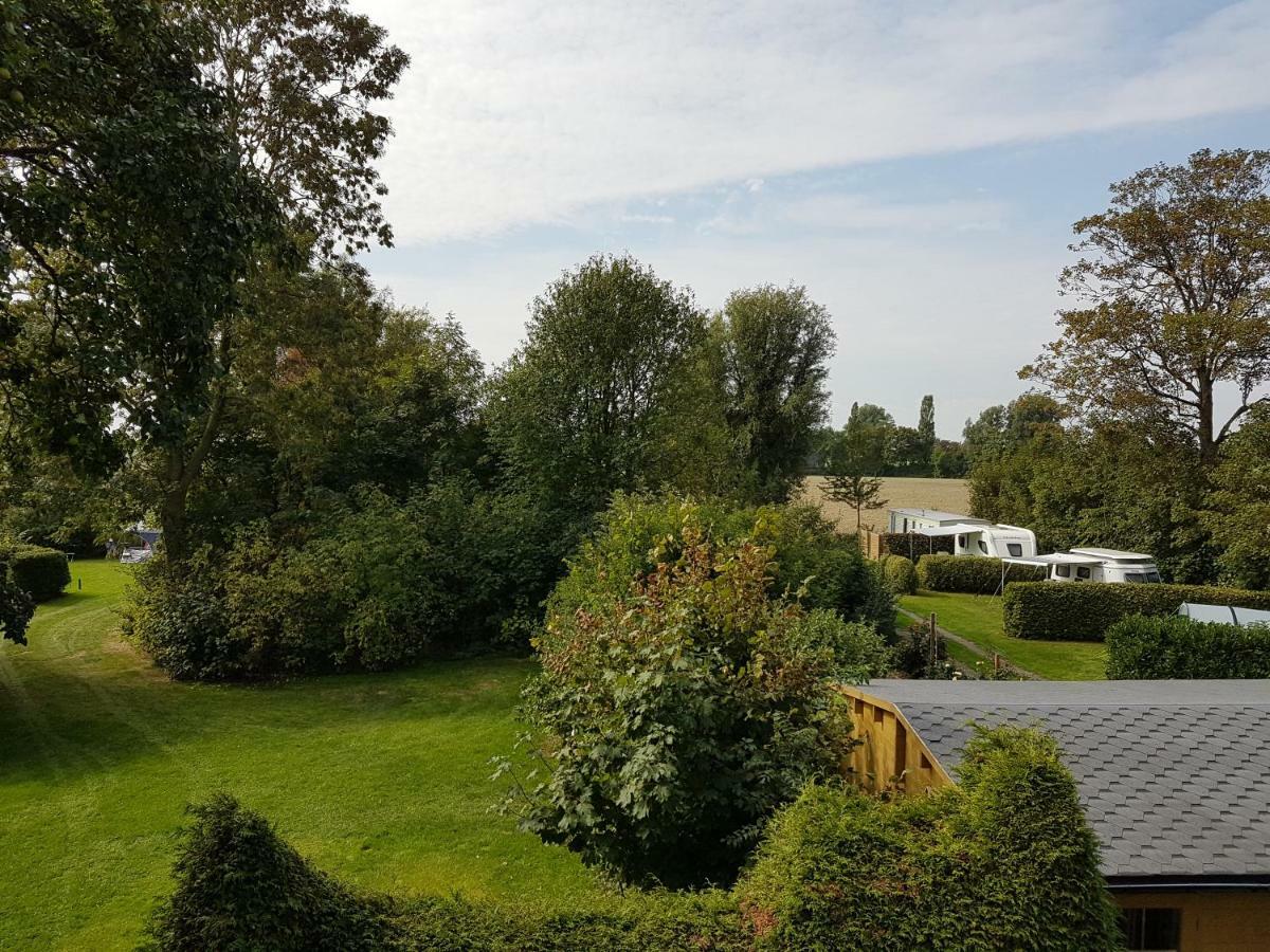 Camping De Blauwe Reiger Pieterzijl Bagian luar foto